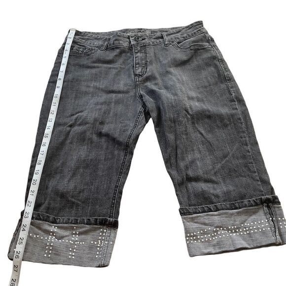 Zena Studded Denim Folded Hem Capri Sz 12P - Picture 9 of 13